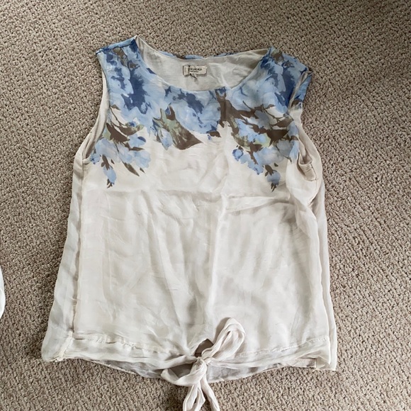 Dressy tank top with soft tones of blue and ivory - Picture 1 of 1